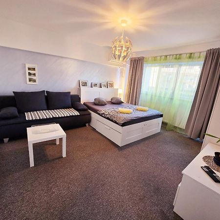 Marcos Apartments - Self Check-In Решіца Екстер'єр фото